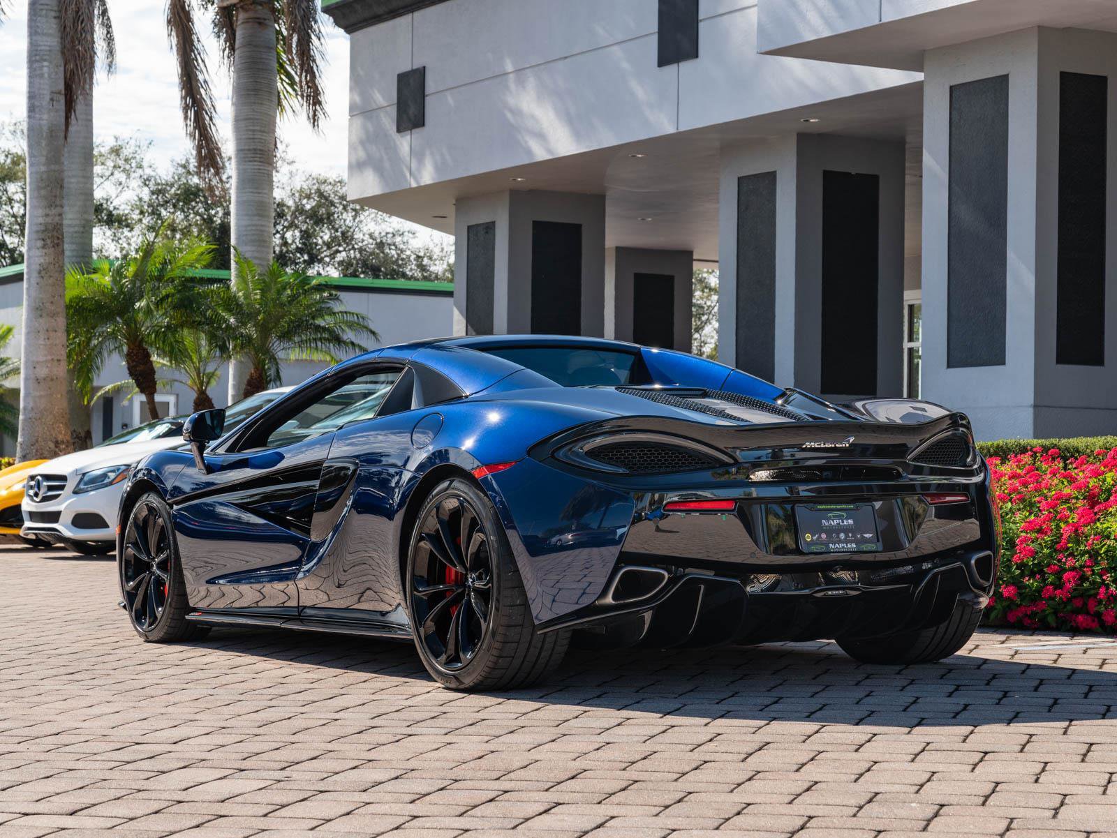 Used 2020 McLaren 570S Spider RWD image 23