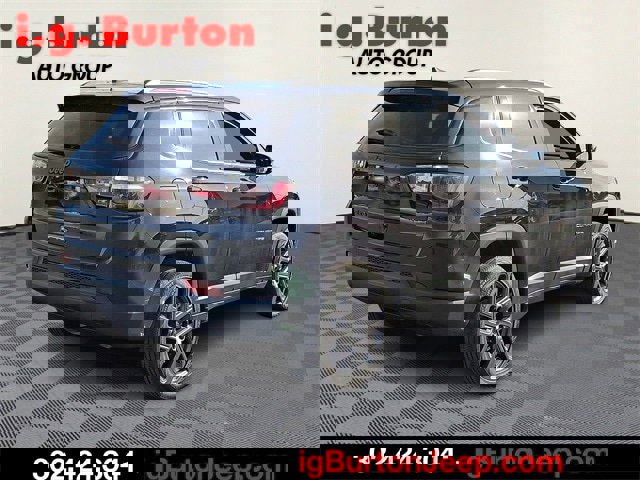 New 2026 Jeep Compass Limited image 4