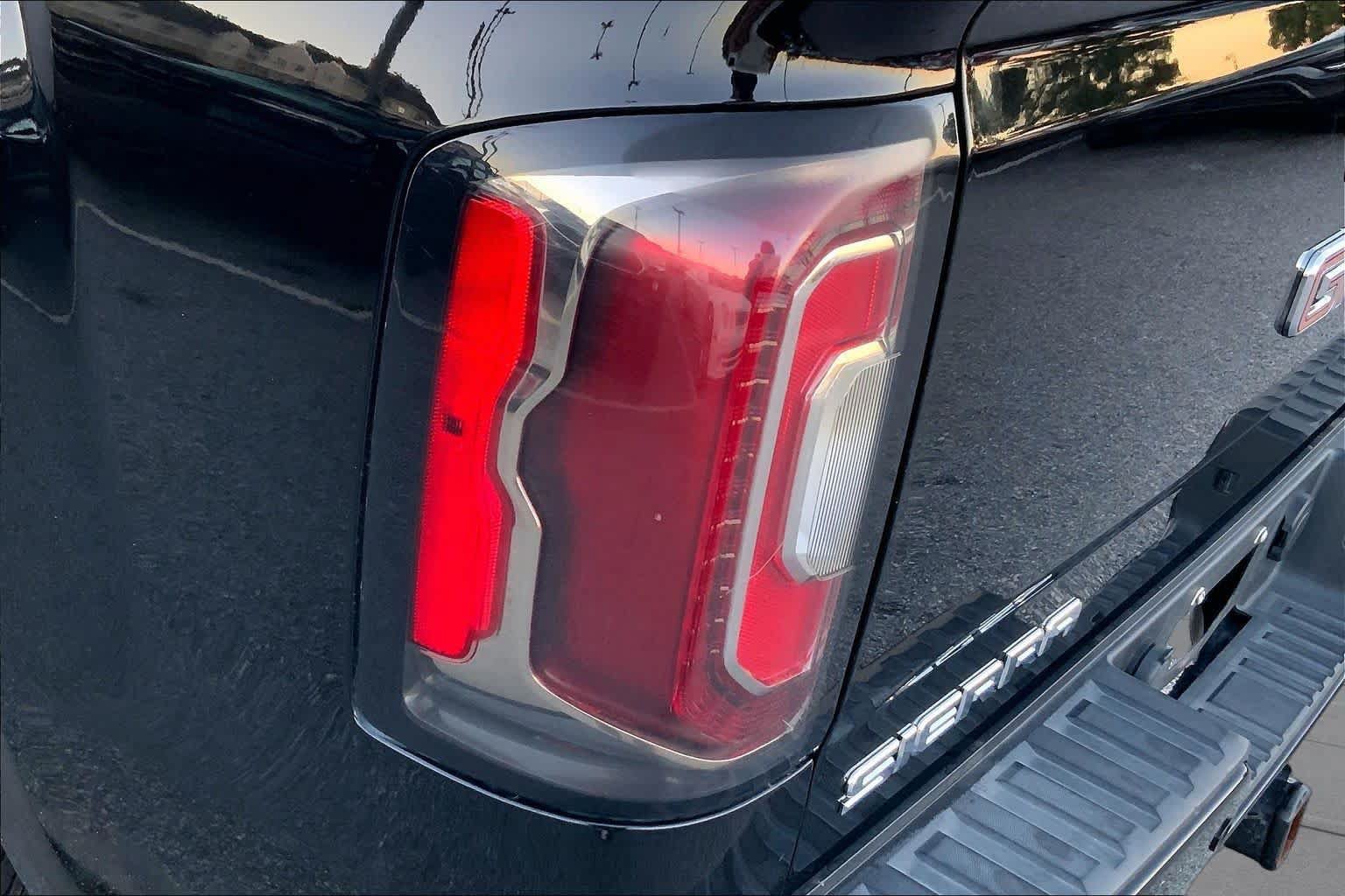 Used 2018 GMC Sierra 1500 Denali w/ Denali Ultimate Package AWD/4WD image 25