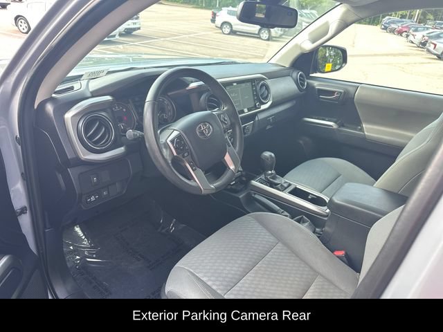 Used 2020 Toyota Tacoma SR5 AWD/4WD image 13