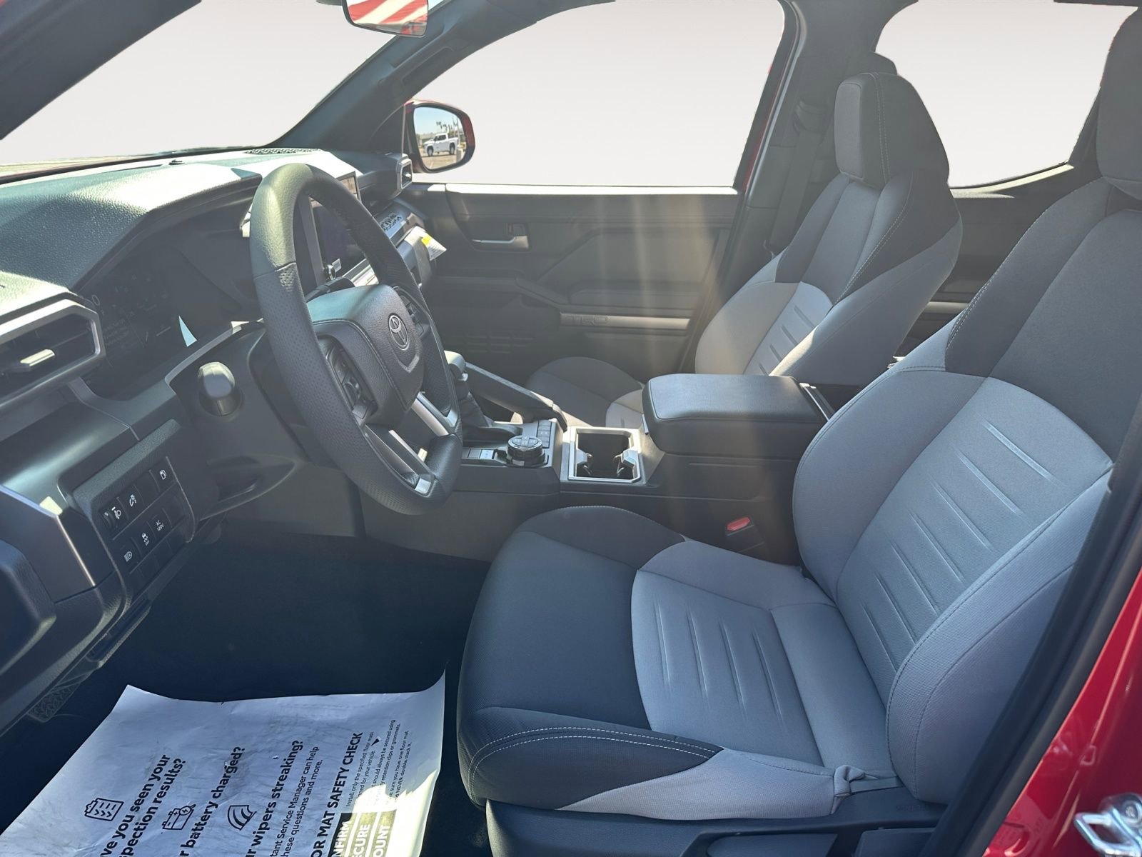 Certified 2025 Toyota Tacoma TRD Off-Road image 9