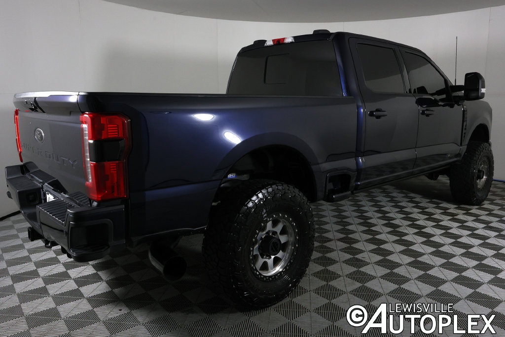 Used 2024 Ford F250 Lariat w/ Black Appearance Package AWD/4WD image 5