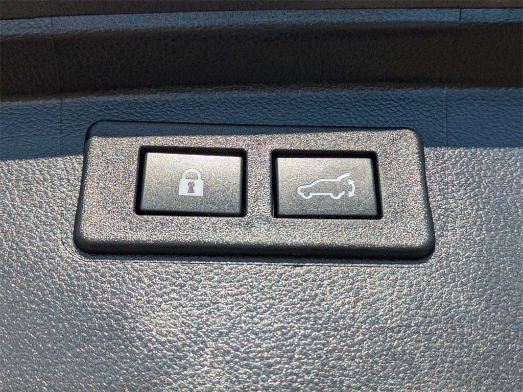 Used 2025 Subaru Outback Limited w/ Popular Package #2 image 27