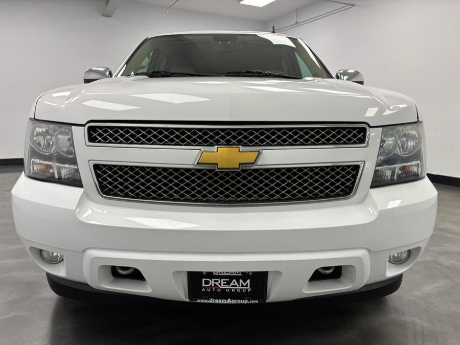 Used 2014 Chevrolet Suburban LTZ image 13