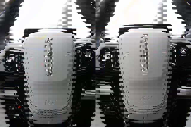 New 2026 Lincoln Aviator Premiere image 46