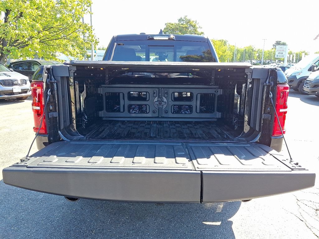 Used 2025 RAM 1500 Tungsten w/ Bed Utility Group AWD/4WD image 32