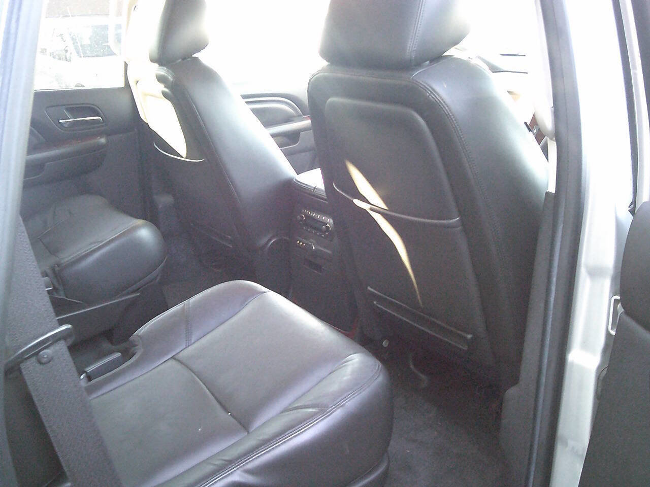 Used 2014 Cadillac Escalade Premium image 8