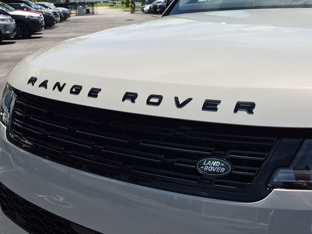 New 2026 Land Rover Range Rover Sport Dynamic SE AWD/4WD image 13