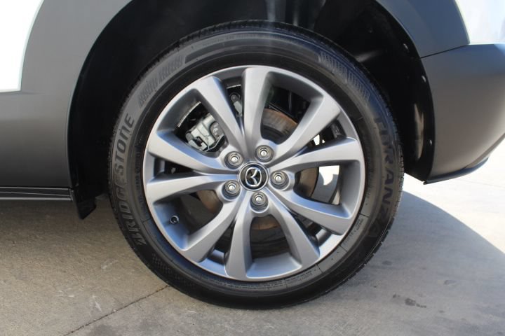 Used 2025 MAZDA CX-30 AWD 2.5 S w/ Premium Package image 9