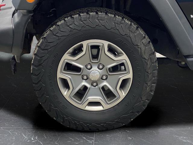 Used 2018 Jeep Wrangler Unlimited Rubicon w/ Cold Weather Group image 37