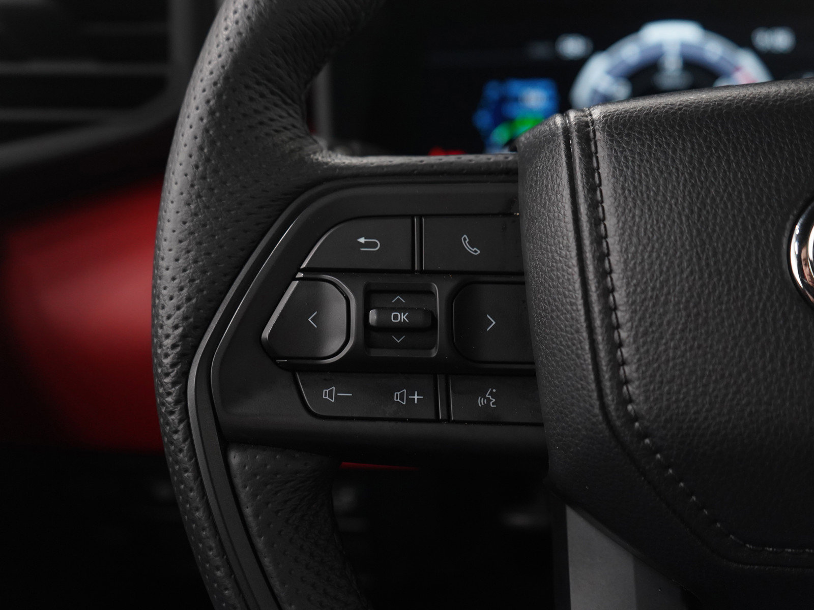 Used 2025 Toyota Sequoia TRD Pro image 30