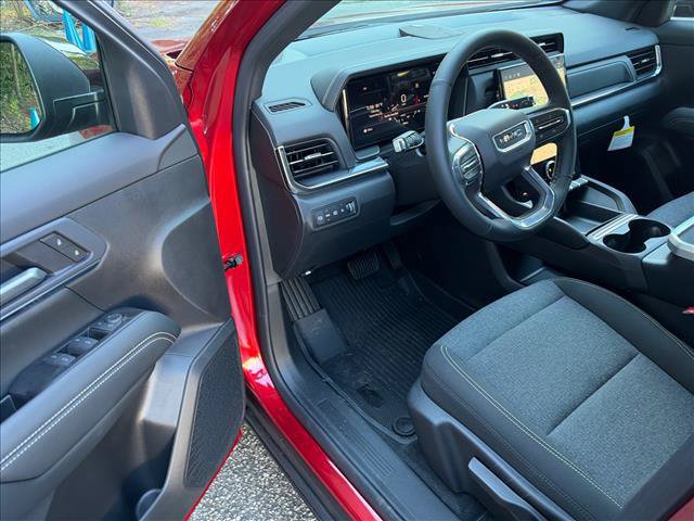 New 2027 GMC Terrain Elevation w/ LPO, Floor Liner Package FWD image 19
