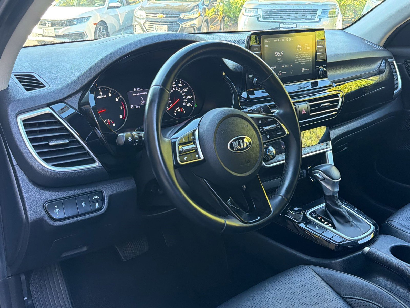 Used 2021 Kia Seltos EX AWD/4WD image 4