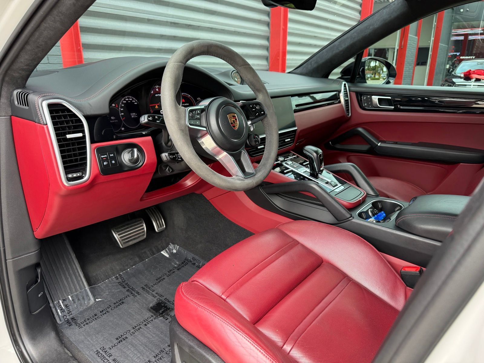 Used 2023 Porsche Cayenne GTS AWD/4WD image 19
