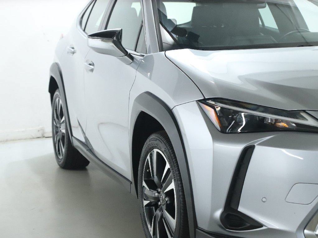 Used 2024 Lexus UX 250h AWD image 9