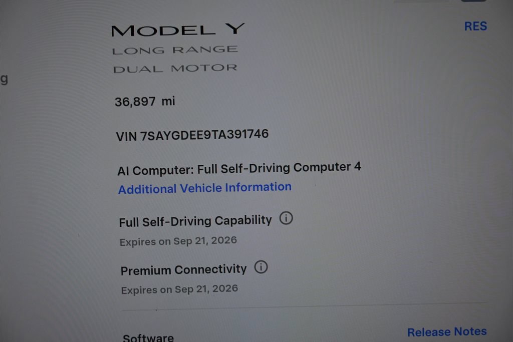 Used 2026 Tesla Model Y Long Range AWD/4WD image 25