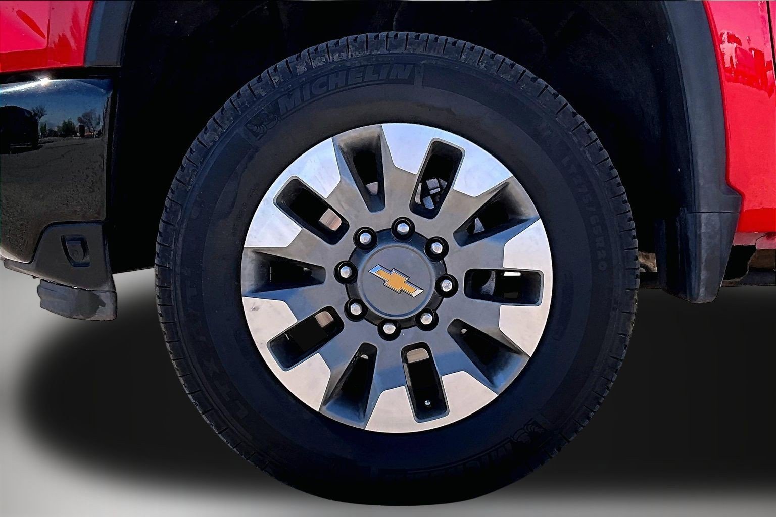 Used 2024 Chevrolet Silverado 2500 Custom w/ Custom Value Package AWD/4WD image 35