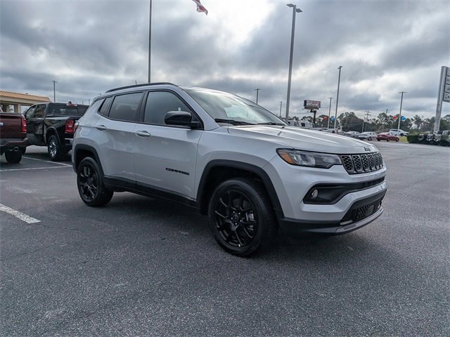 New 2026 Jeep Compass Latitude image 1