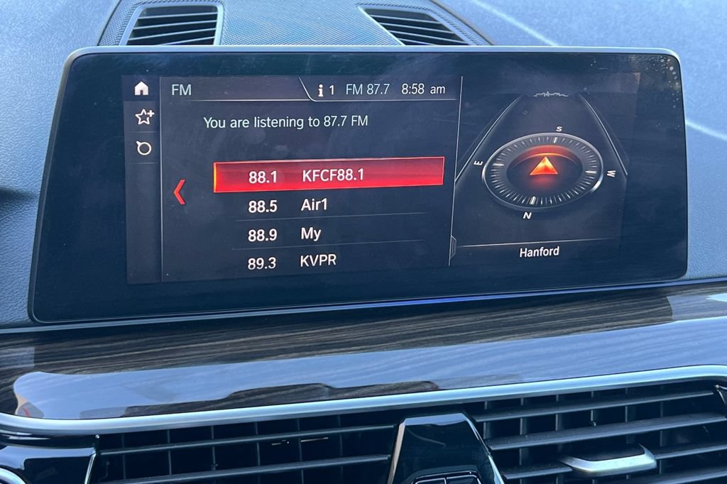 Used 2019 BMW 530e w/ Convenience Package RWD image 19