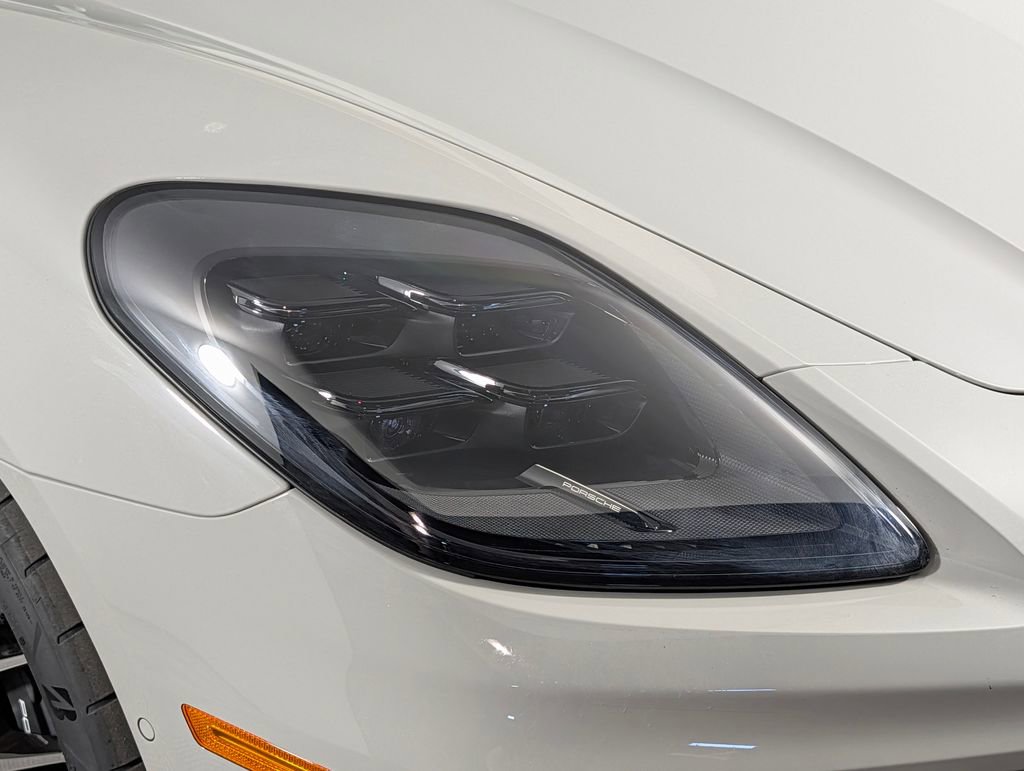 New 2026 Porsche Panamera RWD image 15