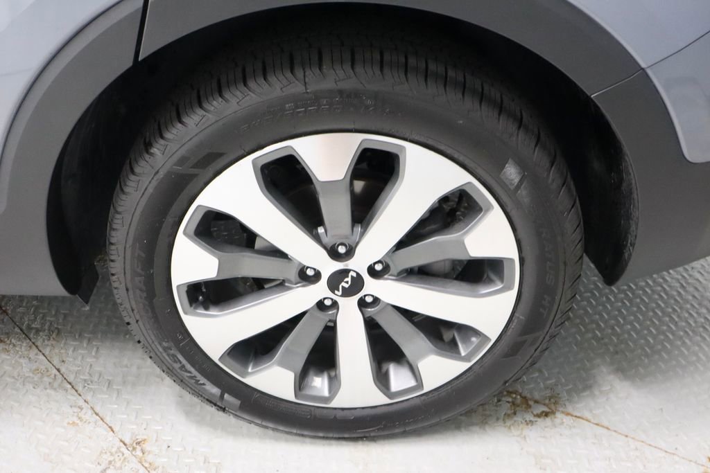 Used 2022 Kia Telluride S AWD/4WD image 19