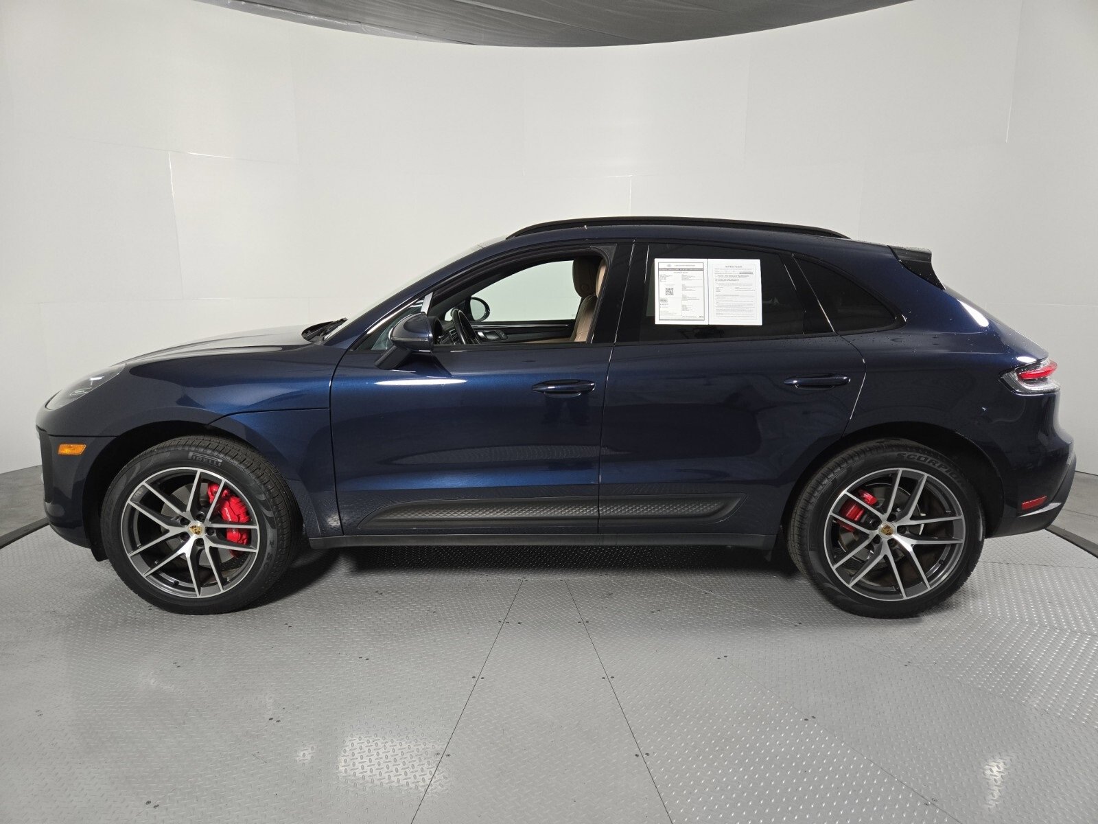 Used 2022 Porsche Macan S image 34