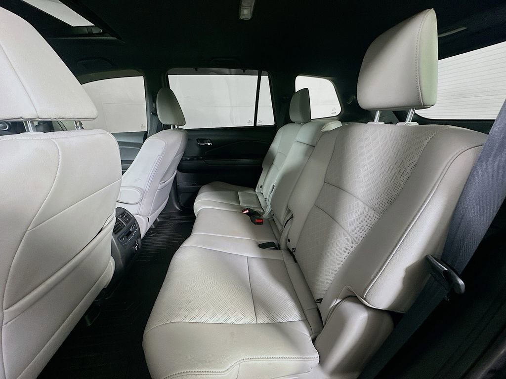 Used 2019 Honda Passport Touring image 14