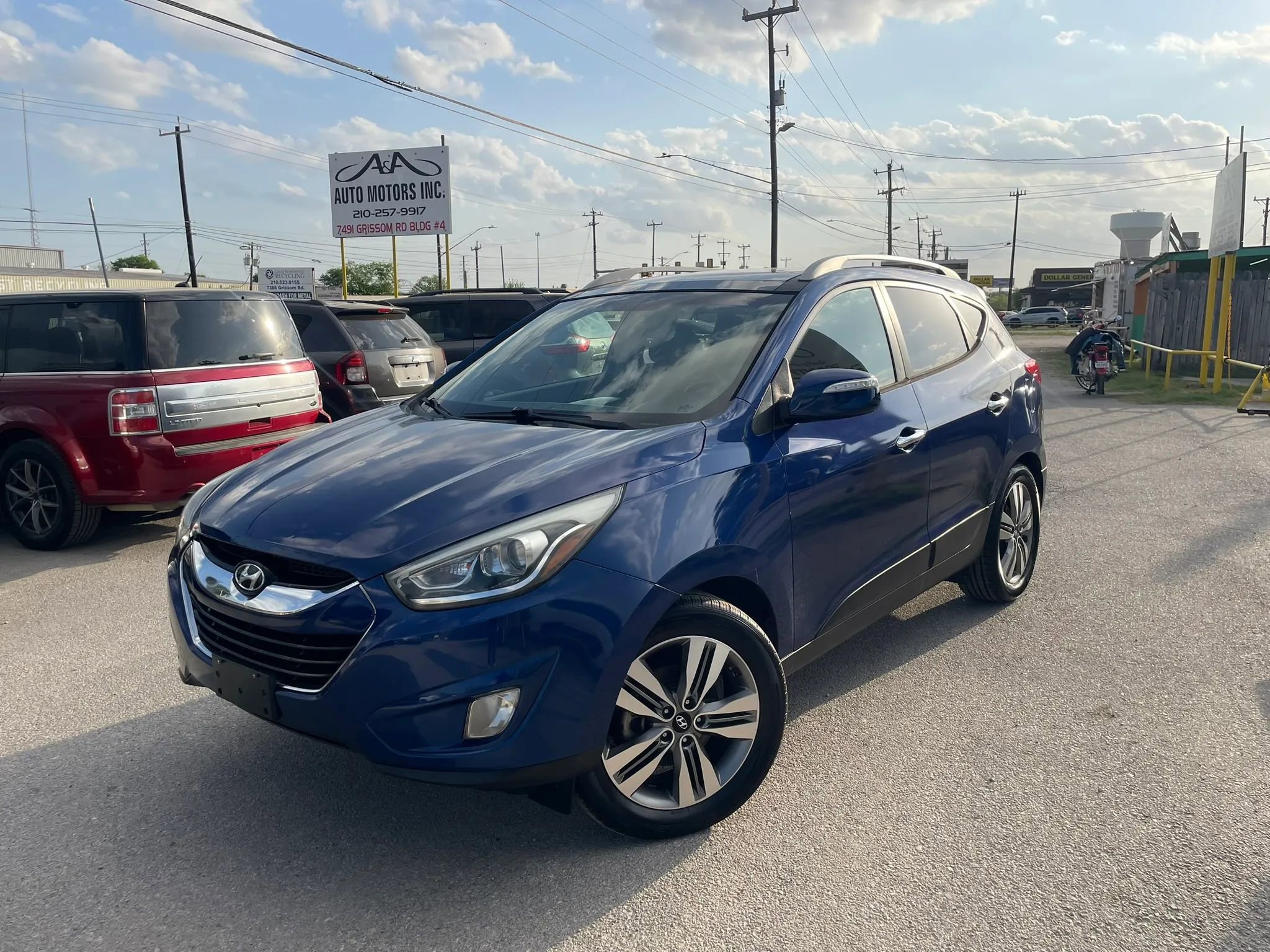 Used 2014 Hyundai Tucson Limited w/ Technology Package 02 FWD image 3