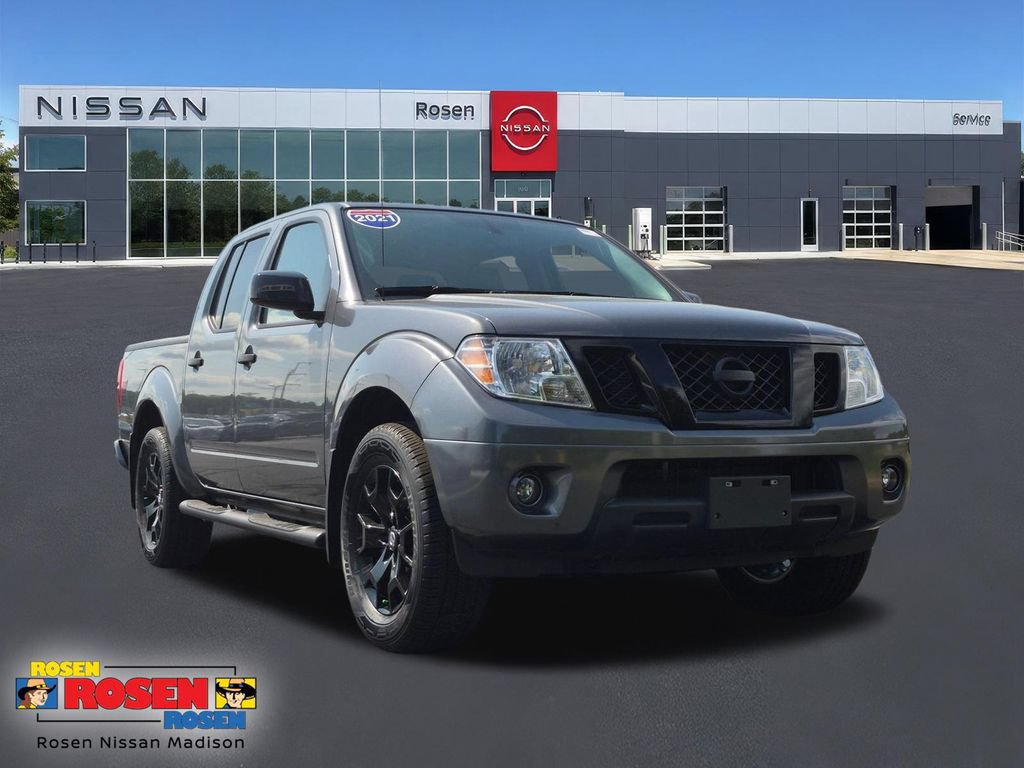 Certified 2021 Nissan Frontier SV w/ Midnight Edition Floor Mats
