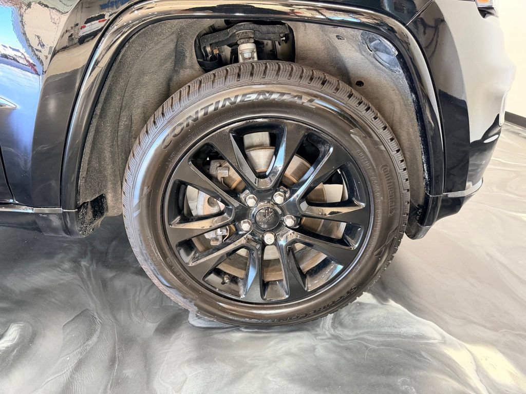 Used 2021 Jeep Grand Cherokee Altitude AWD/4WD image 25