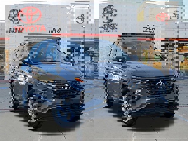 Used 2024 Hyundai Tucson SE image 1