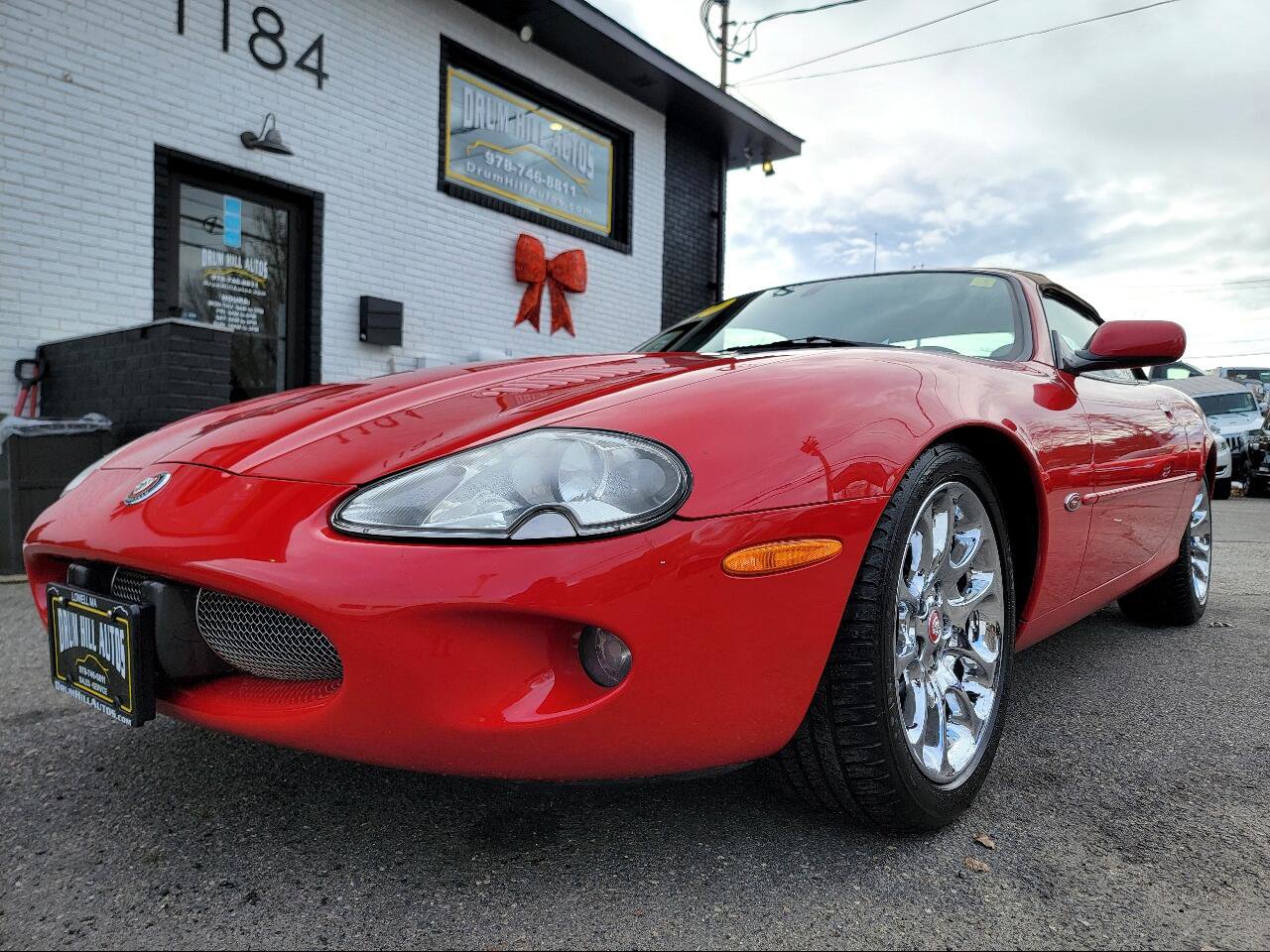 Used 2000 Jaguar XK8 Convertible image 2