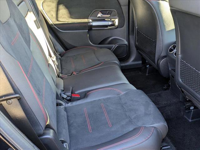Certified 2023 Mercedes-Benz GLB 250 image 19