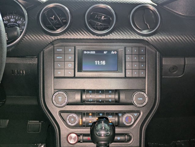 Used 2022 Ford Mustang EcoBoost image 15