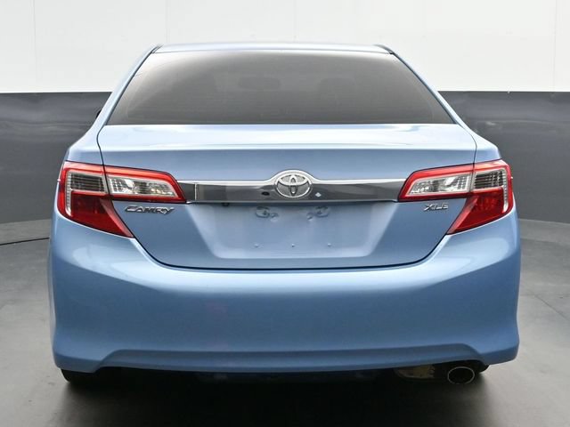 Used 2013 Toyota Camry XLE w/ Leather Pkg FWD image 7