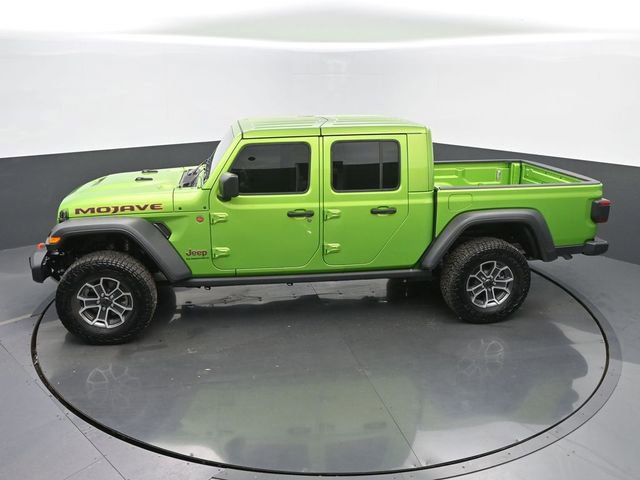 Used 2025 Jeep Gladiator Mojave w/ Safety Group image 39