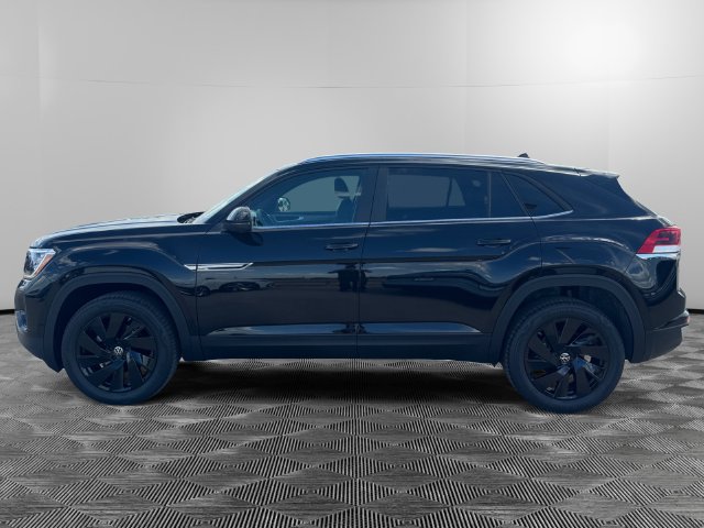 New 2026 Volkswagen Atlas Cross Sport SE FWD image 2