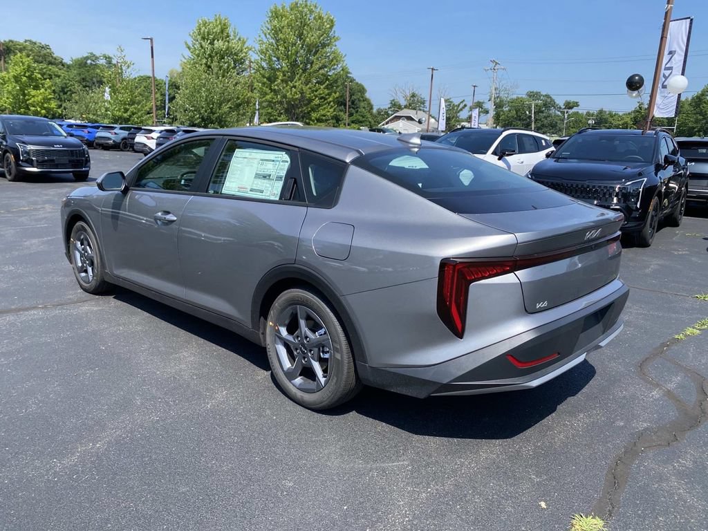 New 2026 Kia K4 FWD image 3