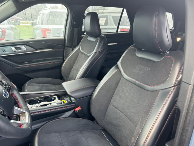 Certified 2026 Ford Explorer ST AWD/4WD image 26