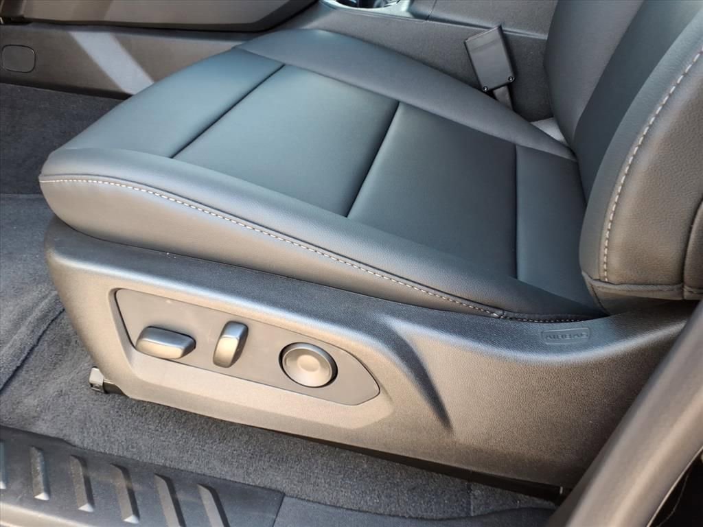 New 2026 Chevrolet Colorado LT w/ LT Convenience Package image 9