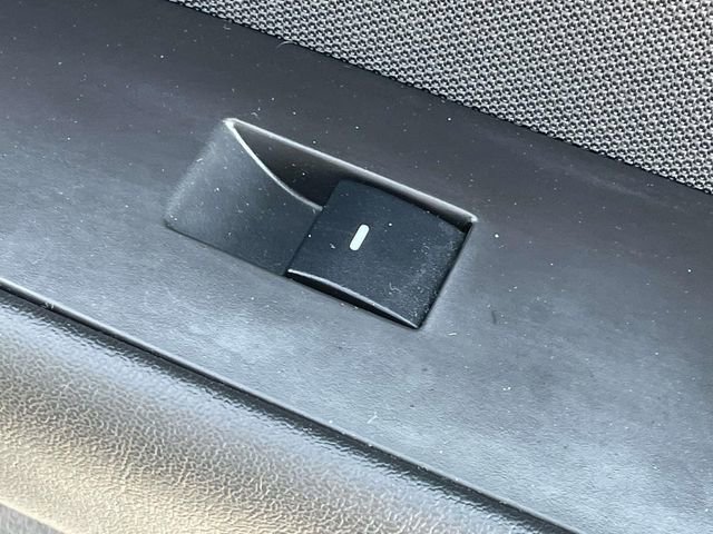 Used 2011 Ford Fusion SE w/ 201A Rapid Spec Order Code image 12