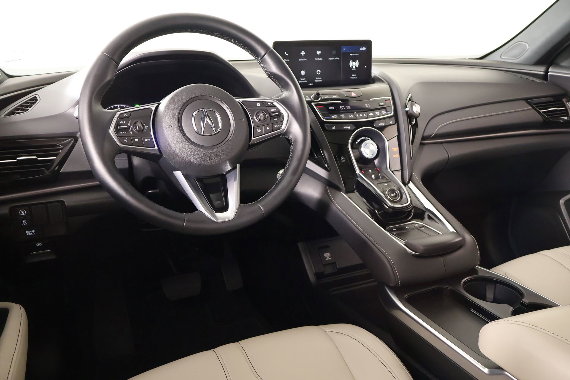 Used 2025 Acura RDX SH-AWD image 2