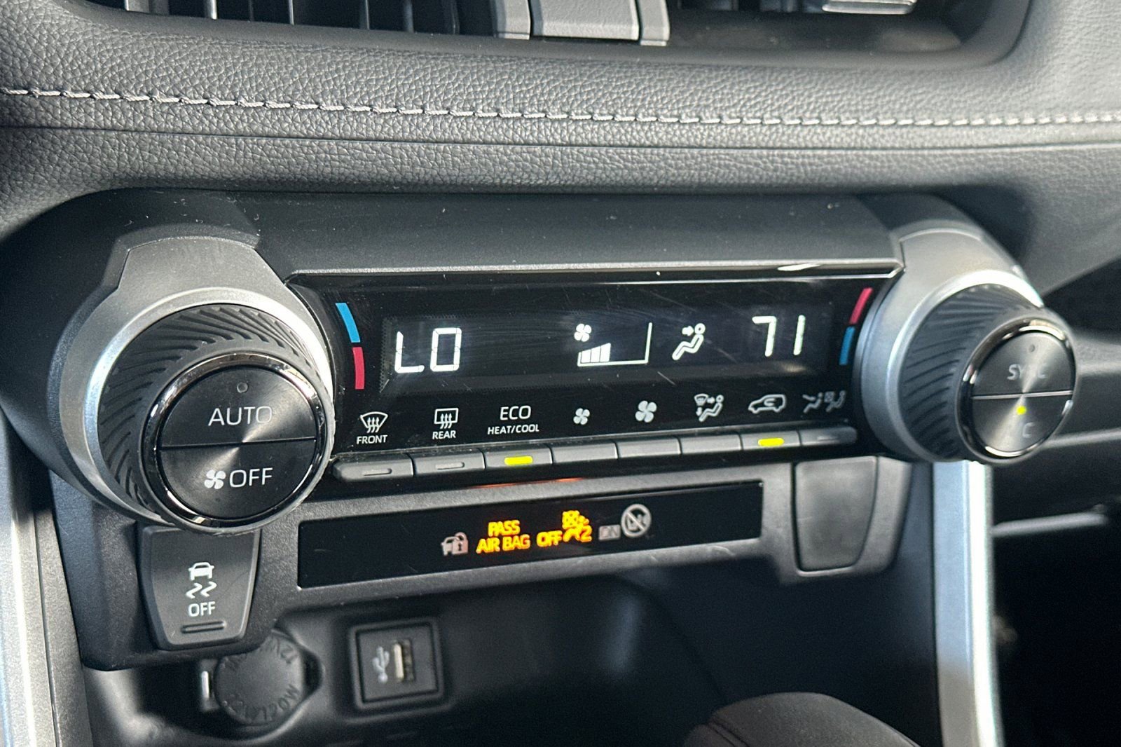 Certified 2024 Toyota RAV4 LE image 25