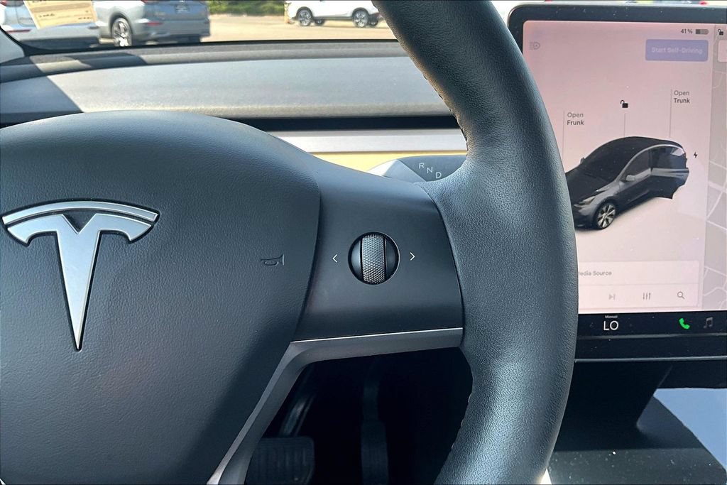 Used 2020 Tesla Model Y Long Range AWD/4WD image 19