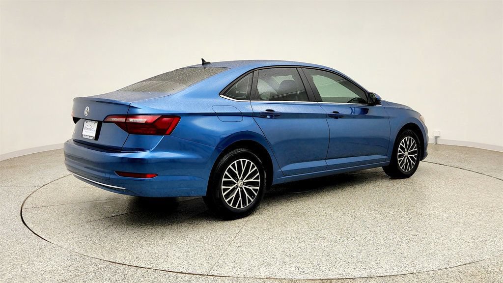 Used 2021 Volkswagen Jetta SE FWD image 5