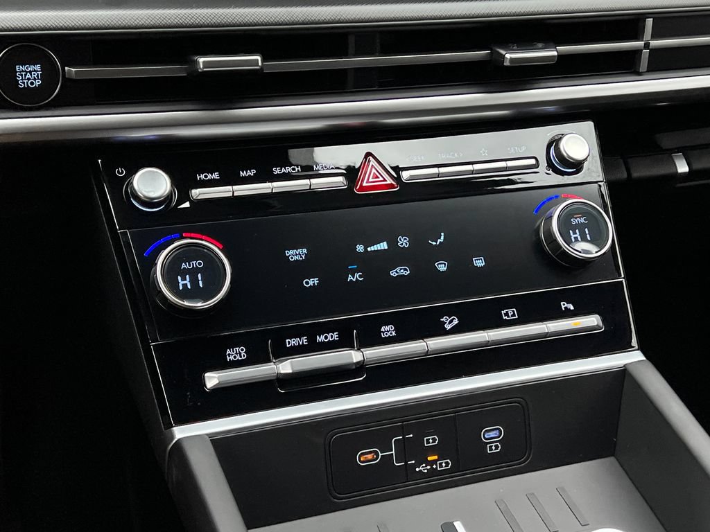 New 2026 Hyundai Santa Fe SE AWD/4WD image 15