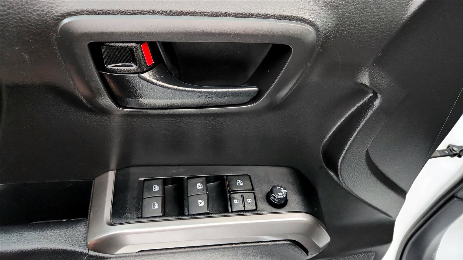 Certified 2023 Toyota Tacoma SR5 image 23