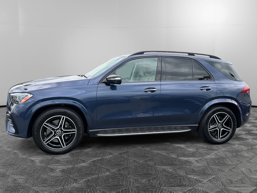 Used 2024 Mercedes-Benz GLE 350 4MATIC image 2