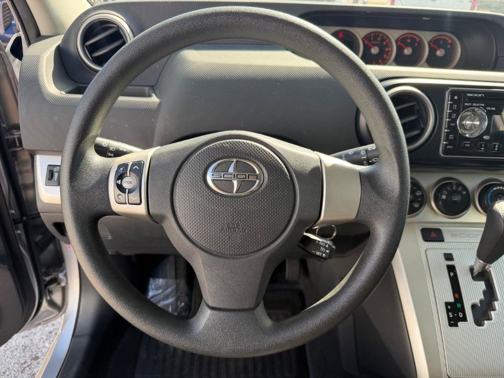 Used 2009 Scion xB FWD image 16