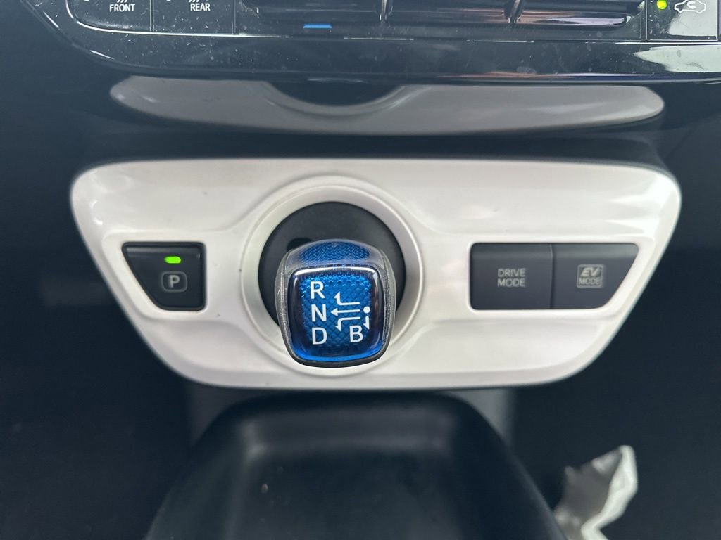 Used 2017 Toyota Prius Two w/ Carpet Mat Package image 26